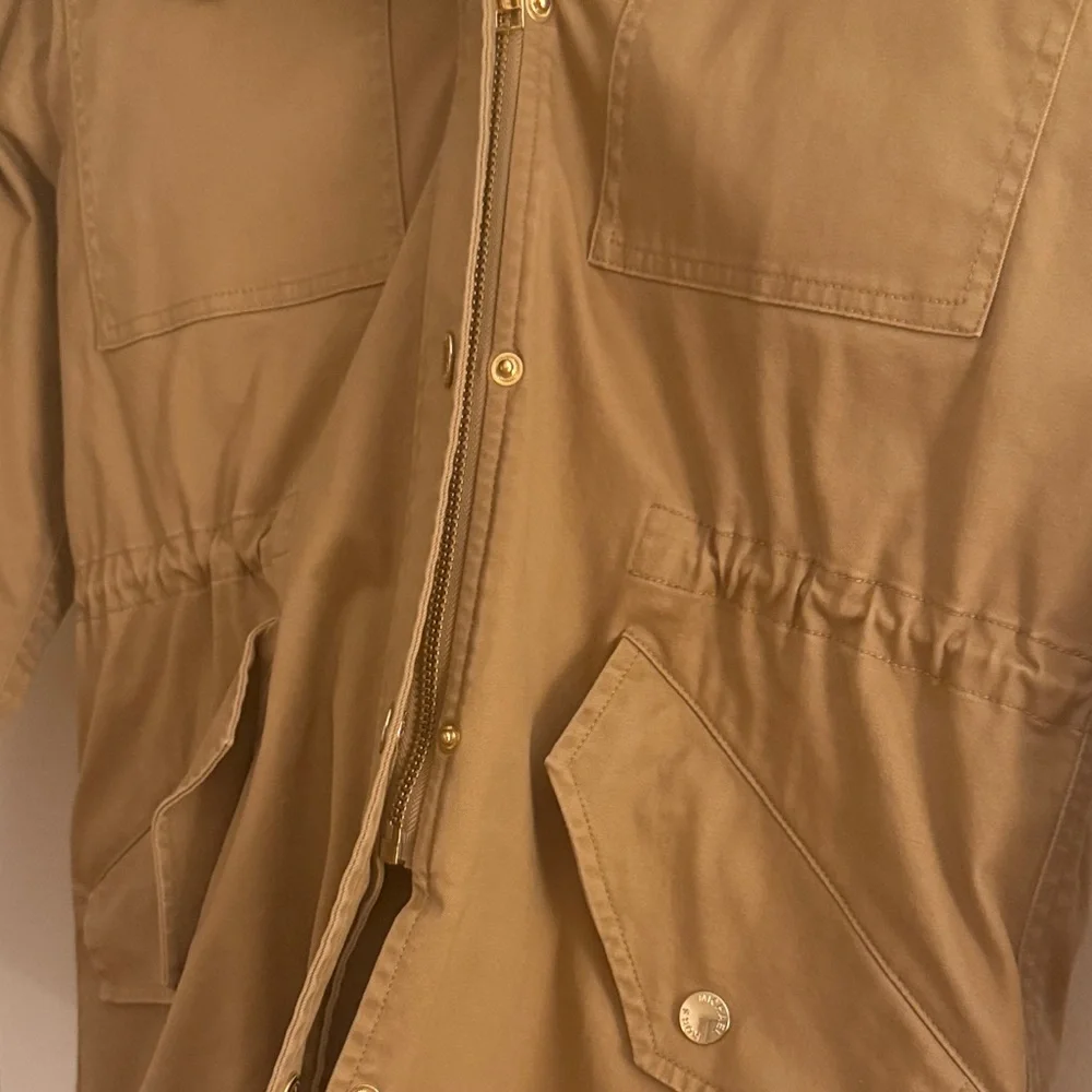 Michael Kors Women's Tan Parka Lined and Filled Coat with Faux Fur Trim - Picture 6 of 14